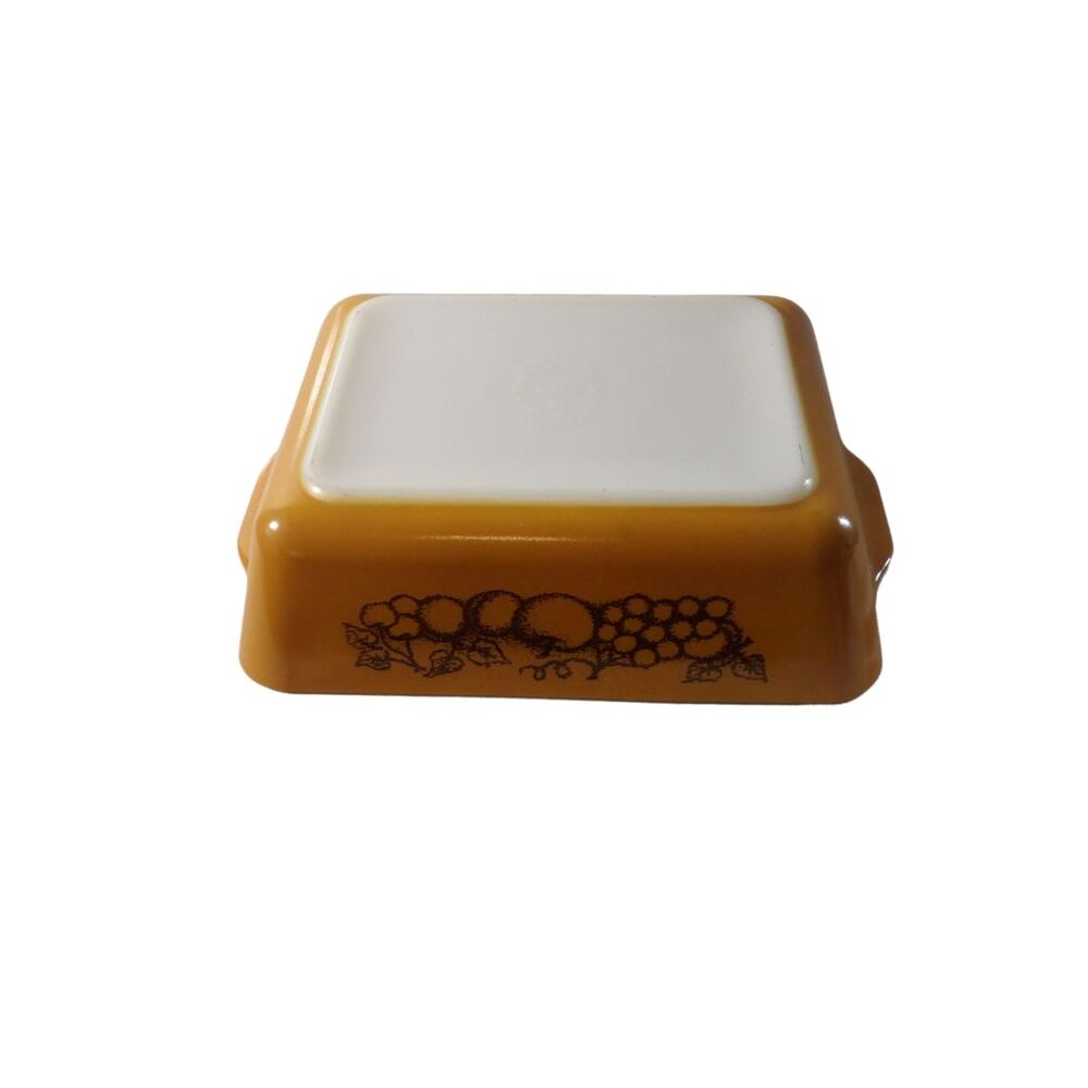 Vintage Pyrex Old Orchard Baking Dish 503‎ 1.5 qt Quart Pan Orange